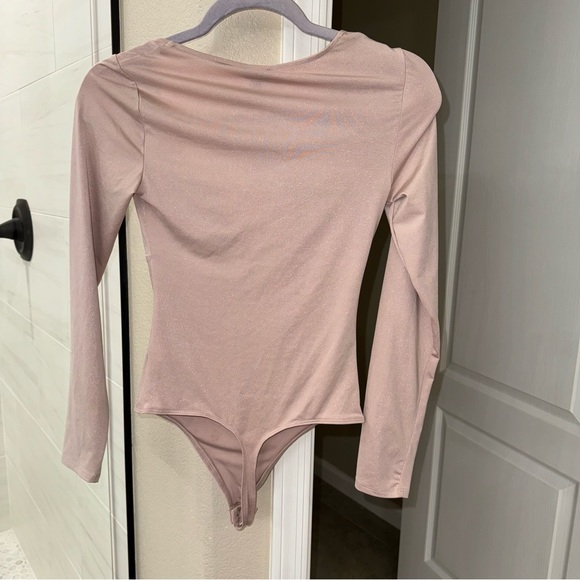 NWT Express Body Contour Silky Twist Front Thong Bodysuit - Picture 8 of 9